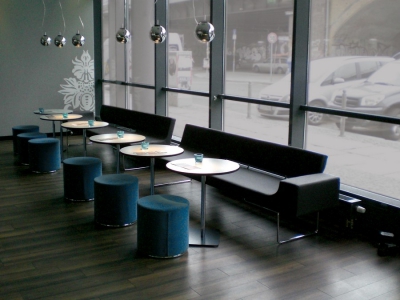 MOTEL ONE